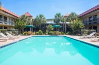 Days Inn by Wyndham Leesville