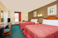 Days Inn by Wyndham Forsyth Hotels in Forsyth