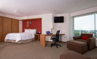 Hampton Inn by Hilton Guadalajara/Expo