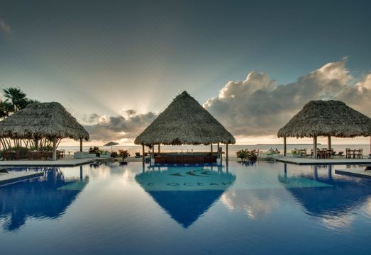 2. 우마야 리조트 ..