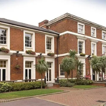 伯明翰市中心橋街普瑞米爾客棧 鄰近百年廣場的酒店