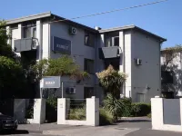 Summer House Melbourne Hotels in St Kilda