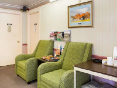 Hometown Inn Athens Hotels in Athens