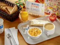 Ibis Budget Courbevoie Paris la Défense 1 - breakfast