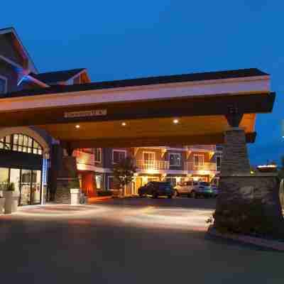 Holiday Inn Express & Suites Coeur D Alene I-90 Exit 11 Hotel Exterior