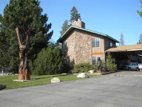 Chalet Inn Hotel di Columbia Falls