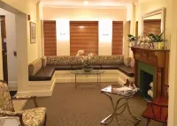 Oasis Guest House