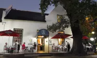 스텔렌보스 호텔 Mitre's Edge Wine Estate - Best Boutique Wine Farm Stellenbosch | Cheese & Wine Tasting Stellenbosch 주변 호텔