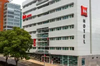 Ibis Lisboa Parque Das Naçoes Hotels in Lisbon