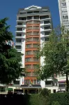 Ritz Apart Hotel Hotels near فيلا ديلا لونا