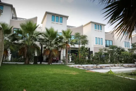 Nordic Resort Отели в г. Риффа