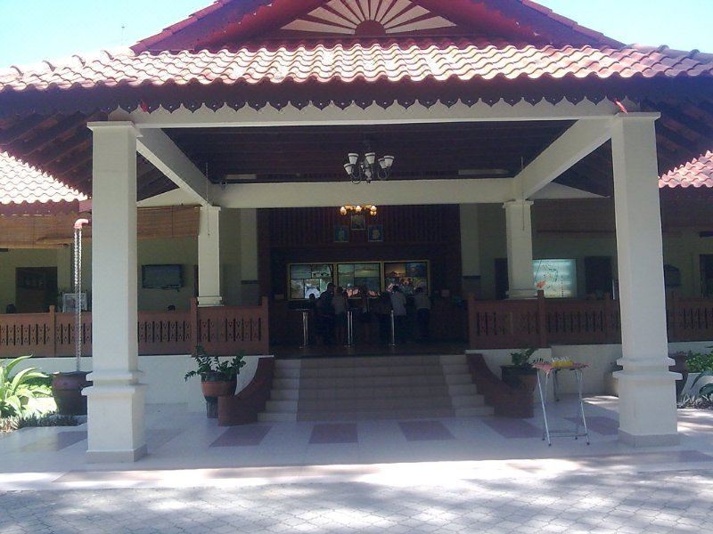 Sibu Island Resort
