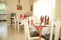 Retreat Guesthouse Luxury Suites Hotels in Falmouth
