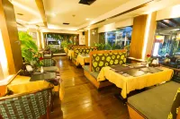 Chiangmai Gate Hotel Hotels in Chiang Mai