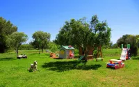 Monambeles Villas Hotels in Livathou
