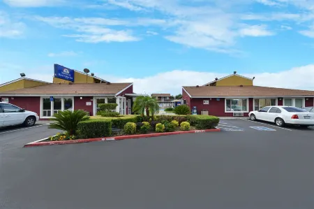 Oasis Inn Sacramento- Elk Grove