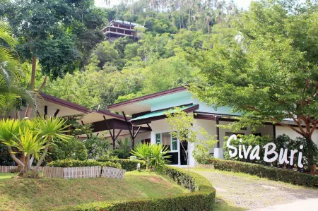 Siva Buri Resort