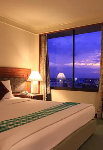 ห้องซูพีเรียร์ เตียงใหญ่ 1 เตียง