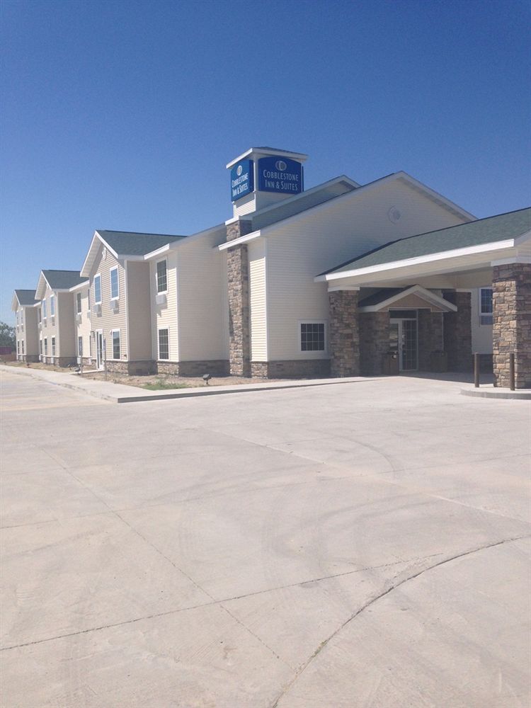 Cobblestone Inn & Suites – Big Lake