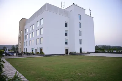 Country Inn & Suites by Radisson, Gurugram Sohna Road Hotel di Gurgaon