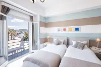 Hotel Oasis
