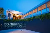 Little Nyonya Hotel Hotel in zona FirstPage Phuket SEO