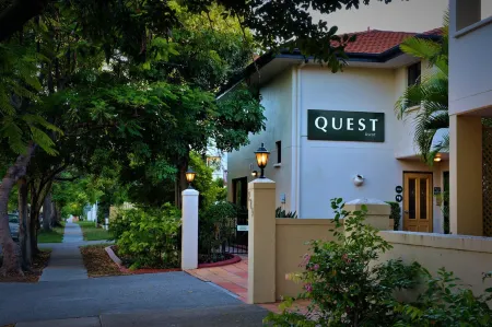Quest Ascot Отели рядом со станцией Doomben Station
