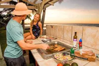 Nrma Bowen Beachfront Holiday Park - Beach