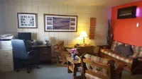 Plains Motel Hotels in Brooks