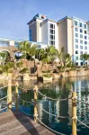 Loews Sapphire Falls Resort at Universal Orlando Hotels near MetroWest Village