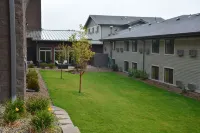 Roosevelt Inn & Suites Hotel di Watford City