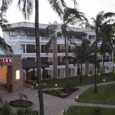 PrideInn Paradise Beach Resort & Spa Mombasa Hotel Exterior