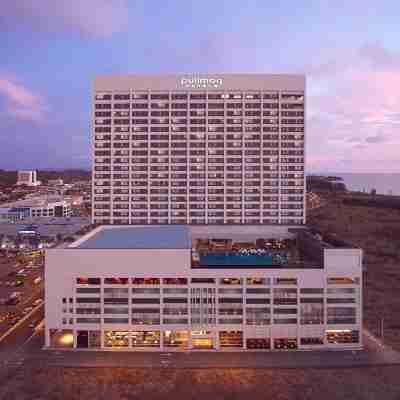 Pullman Miri Waterfront Hotel Exterior