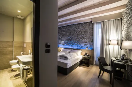 Locanda al Vescovo Отели рядом со станцией Железнодорожная станция Верона Порта Нуова