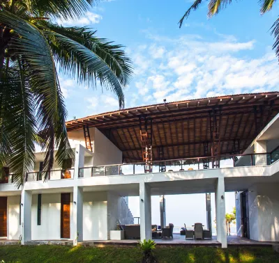 Villa Santé Hotels in Puttalam