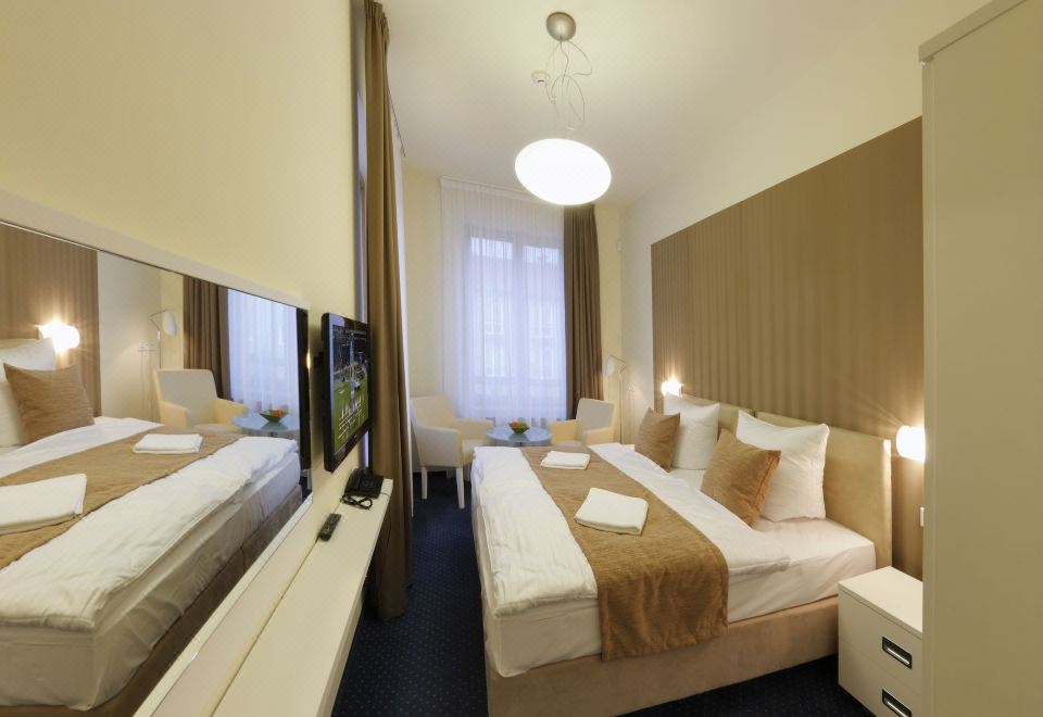 Esmarin Wellness Hotel-Mnisek pod Brdy Updated 2023 Room Price-Reviews &  Deals | Trip.com