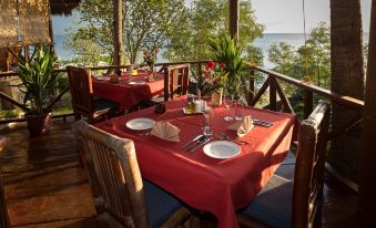 Sampaguita Resort Moalboal - Housity