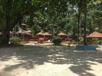 Koh Ngai Resort
