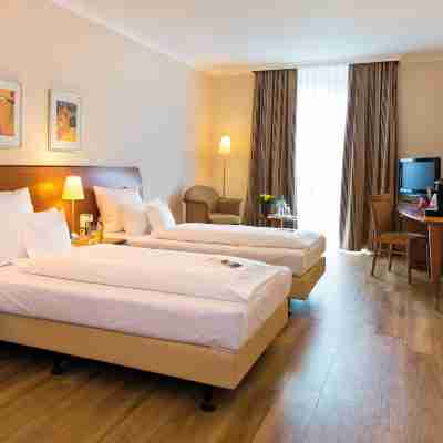 PhiLeRo Hotel Koln Rooms