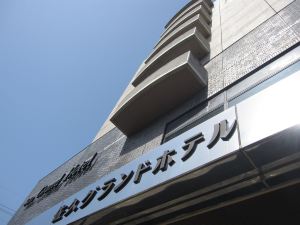 薩庫大酒店