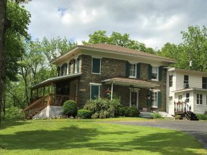 Country Comforts Bed and Breakfast