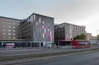 Moxy London Heathrow Airport Hotel in zona Aeroporto di Londra-Heathrow