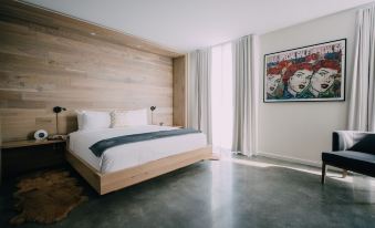 The Preston House and Hotel - Housity