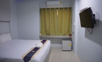 C2U Hotel Uthai Thani - Adults Only - Housity