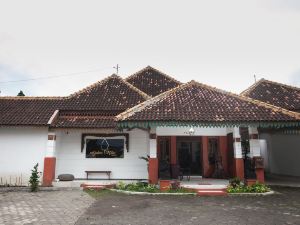 RedDoorz Near Brawijaya University