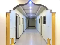 Hotel Mangalam Palace - Lucknow Airport فنادق في Sarai Sahjadi