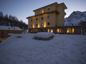 Apartments Suites Lac Bleu