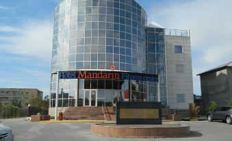 Hotel & Fitness Center Mandarin