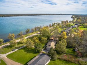 Niagara Falls Lakeview House