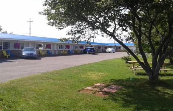 貝瑞的汽車旅館